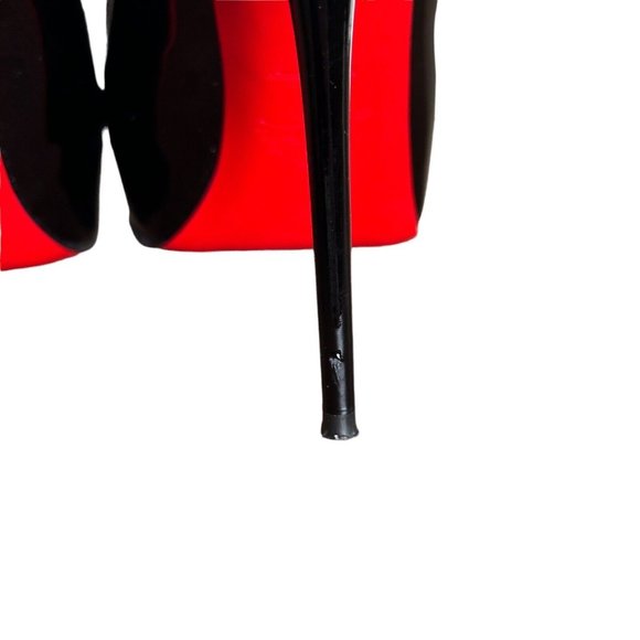 ❤️SOLD❤️Christian Louboutin Heels - Picture 11 of 14